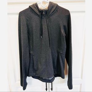 Lululemon women’s size 6 full zip grey sweatshirt
